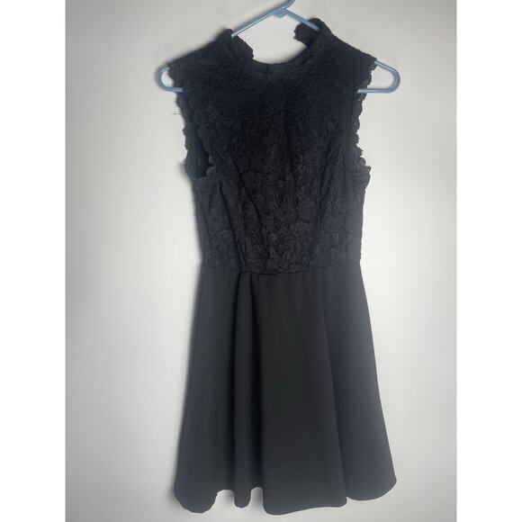 Black Fit-and-Flare Lily Rose Cocktail Dress With Keyhole Back, Small - Picture 1 of 6